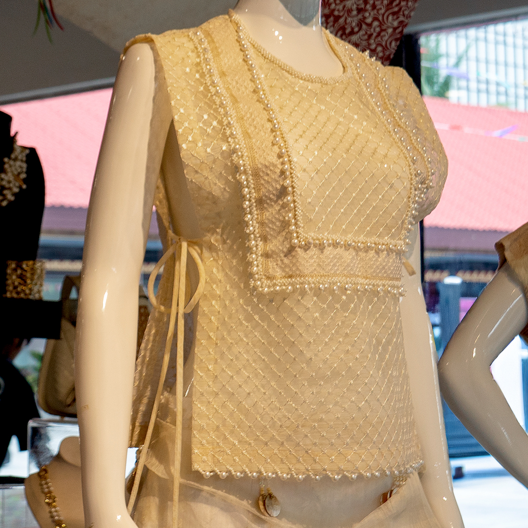 Wood and stone decor